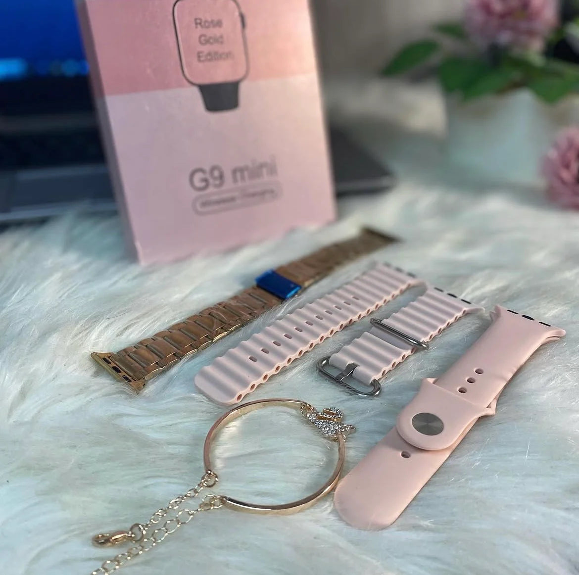 Voici un aperçu clair de la G9 Mini Smart Watch - un portable économique souvent vendu sous la marque Haino Teko